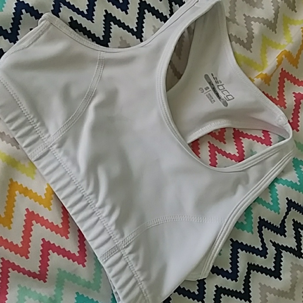 Sports bra